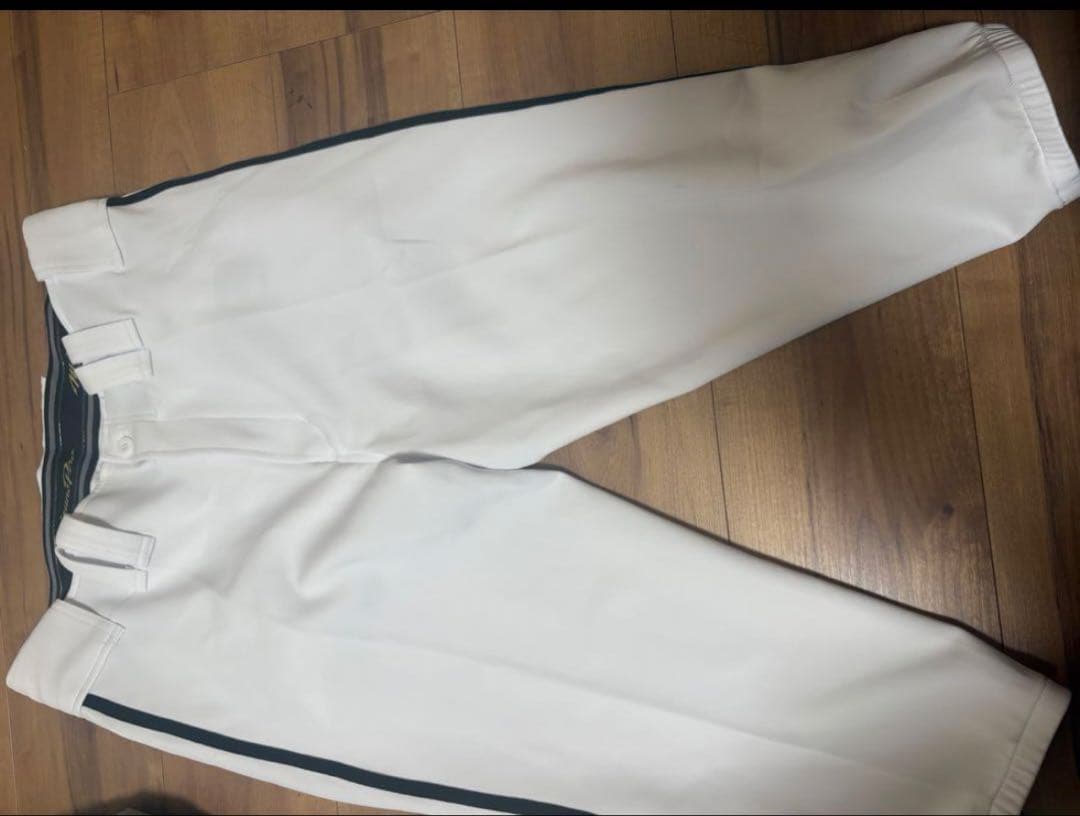 津久見高校公式戦用ユニフォーム