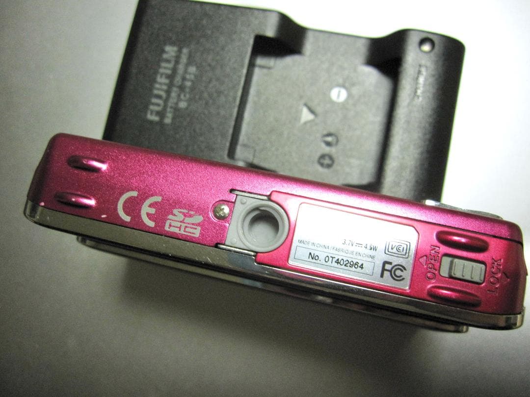 【動作確認済み】FUJIFILM FINEPIX Z70 メタリックピンク