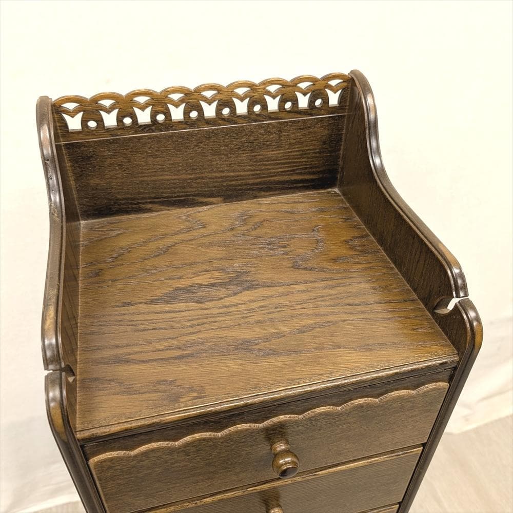 美品　パリの雑貨屋　F-146　スリムチェスト　タンス　チェスト　小物　ドロワー