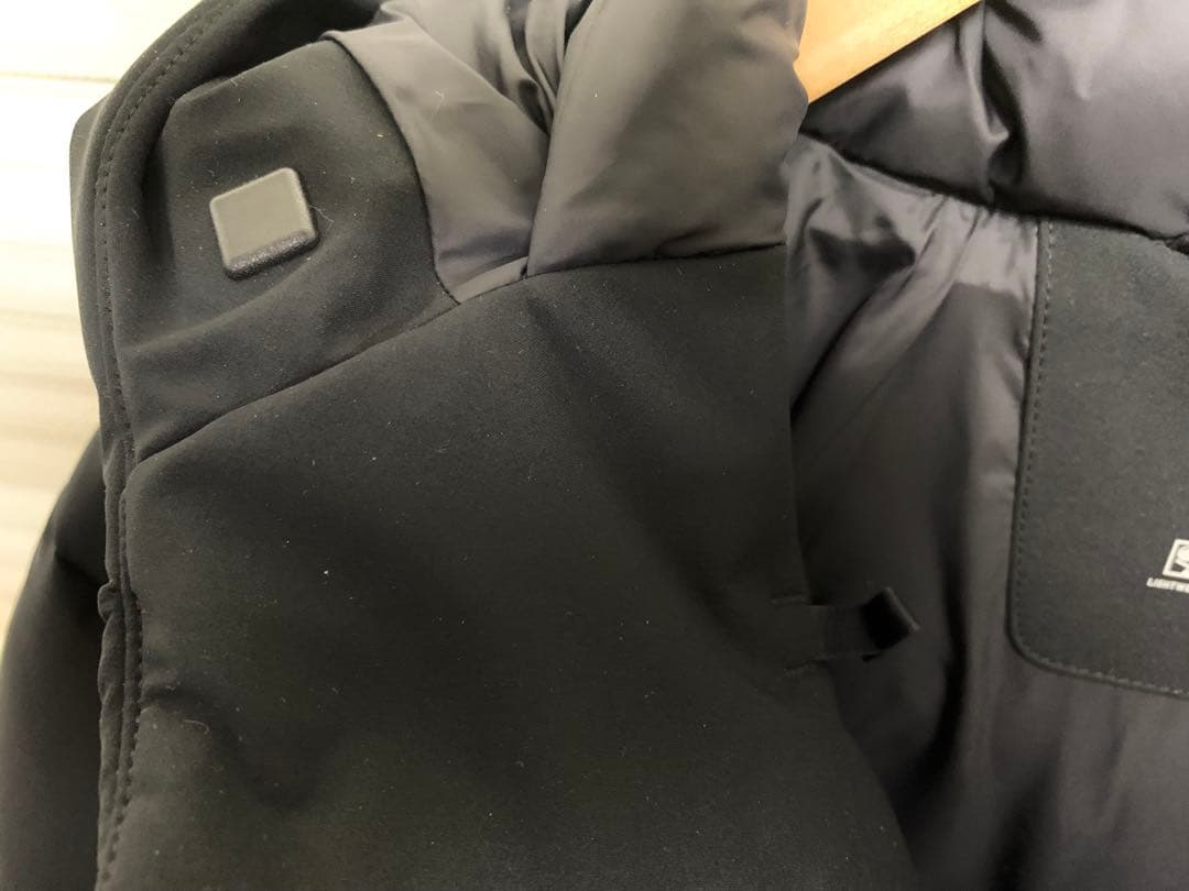 UNIQLO シームレスダウンパーカ Lサイズ（ブラック）