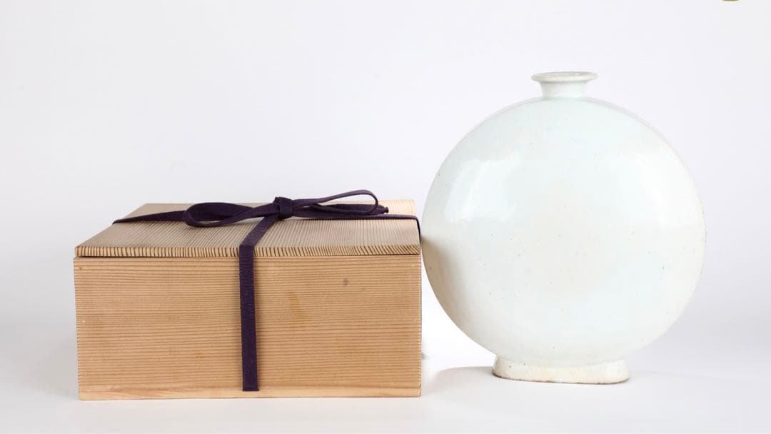 李朝　白磁　壺