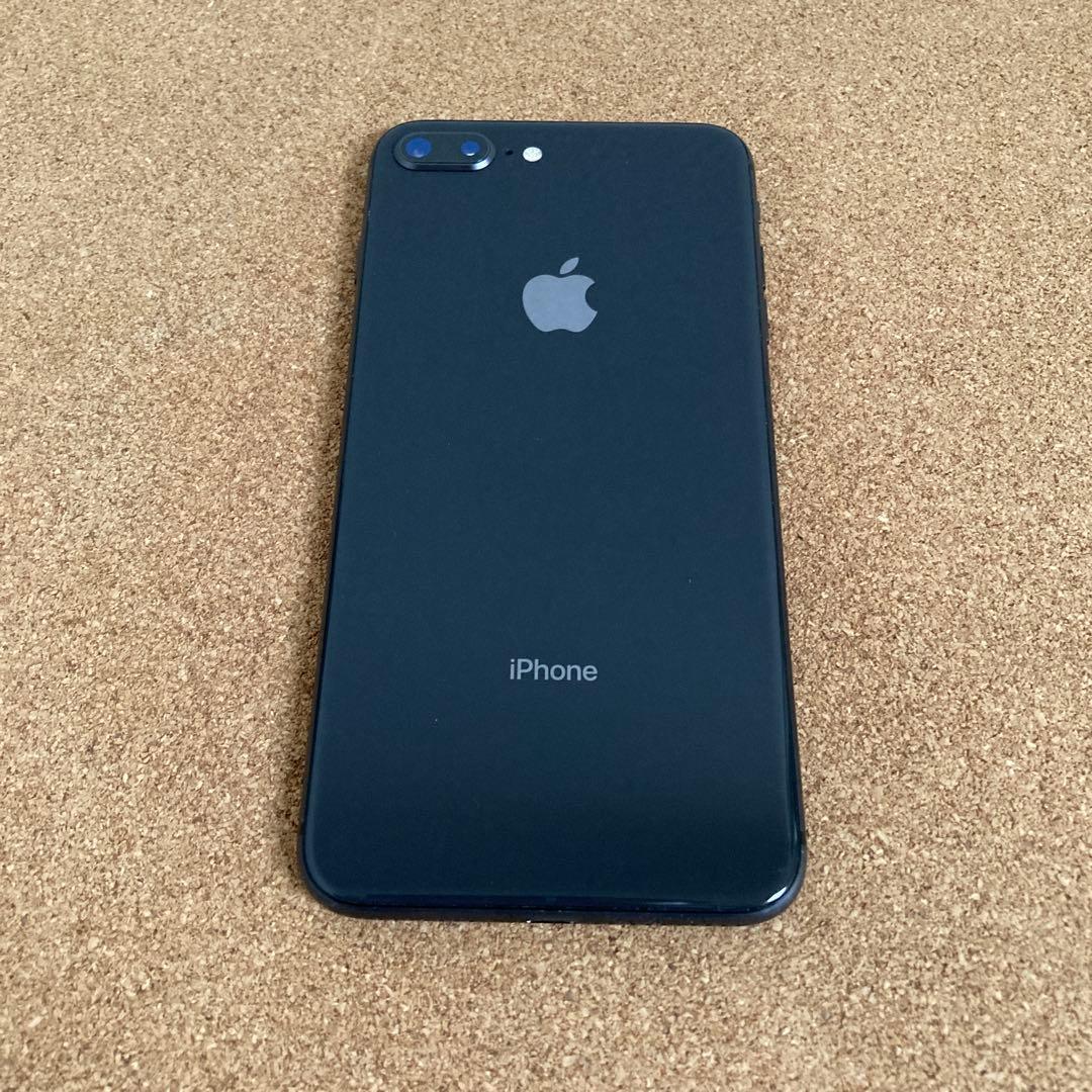 4025【早い者勝ち】iPhone8Plus 64GB SIMフリー☆