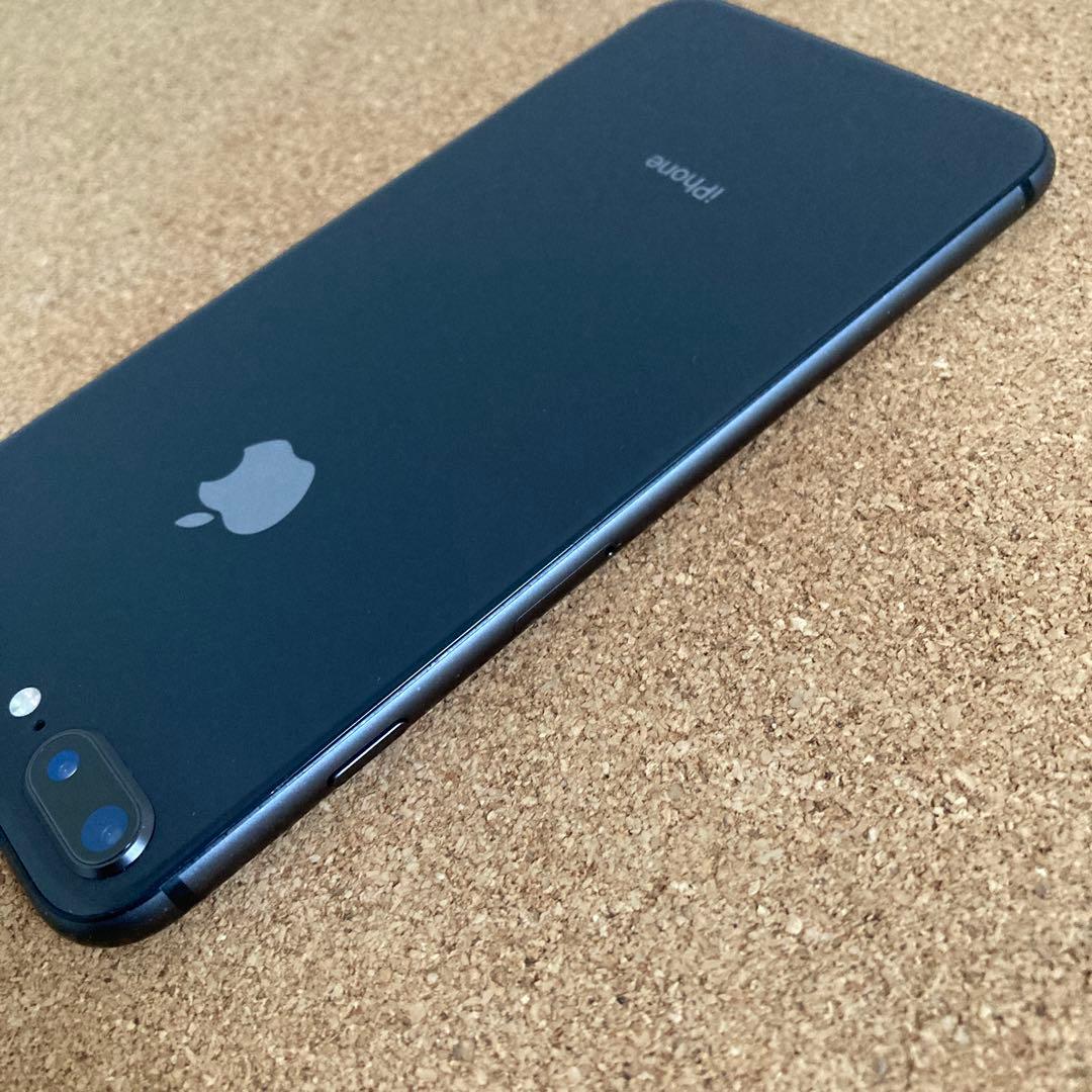 4025【早い者勝ち】iPhone8Plus 64GB SIMフリー☆