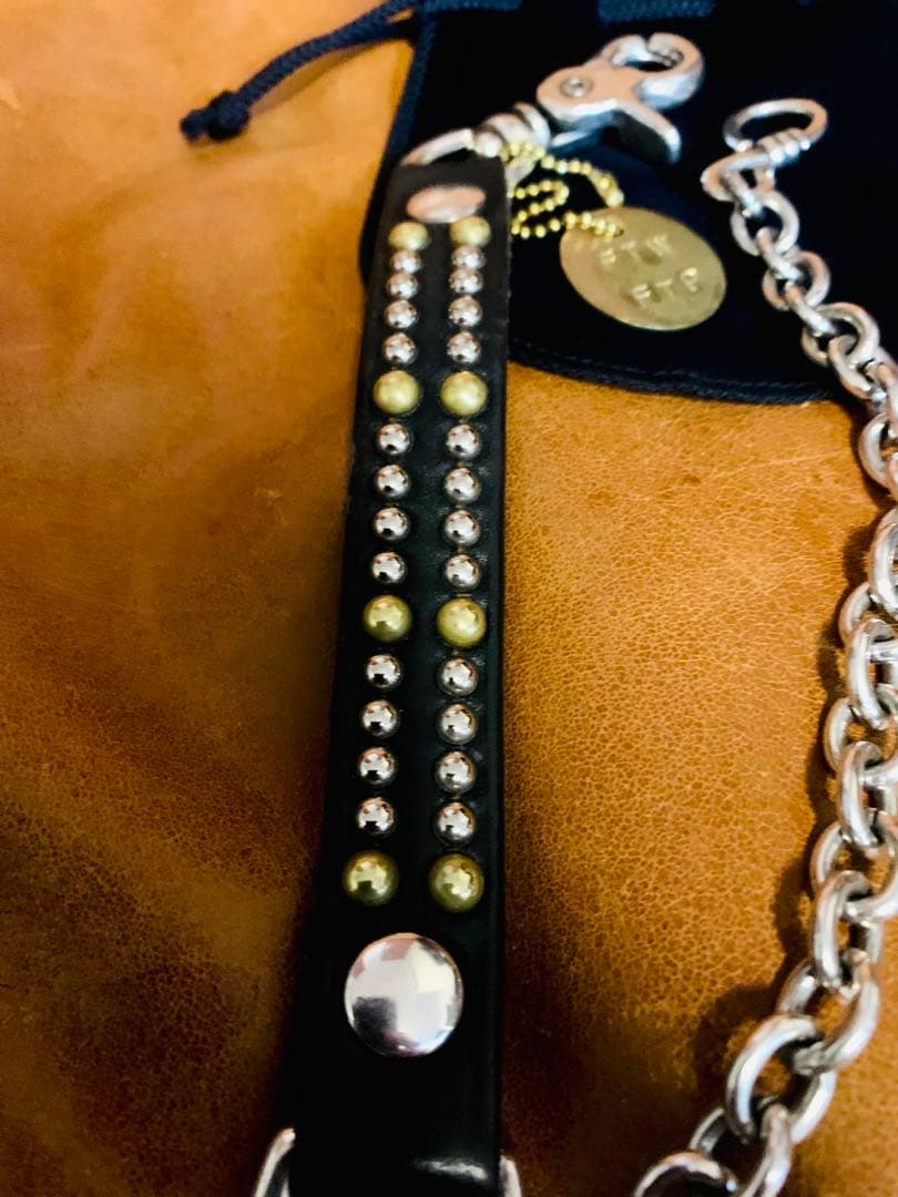 アスus三軒茶屋　HOTEL ホテルという名の美容室 コラボ ウォレットチェーン