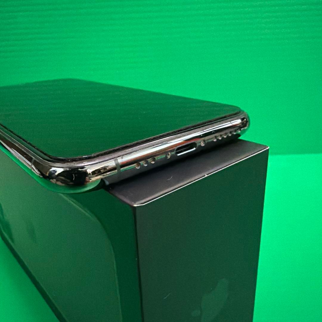 【88%】iPhone11 Pro 256GB ミッドナイトグリーン