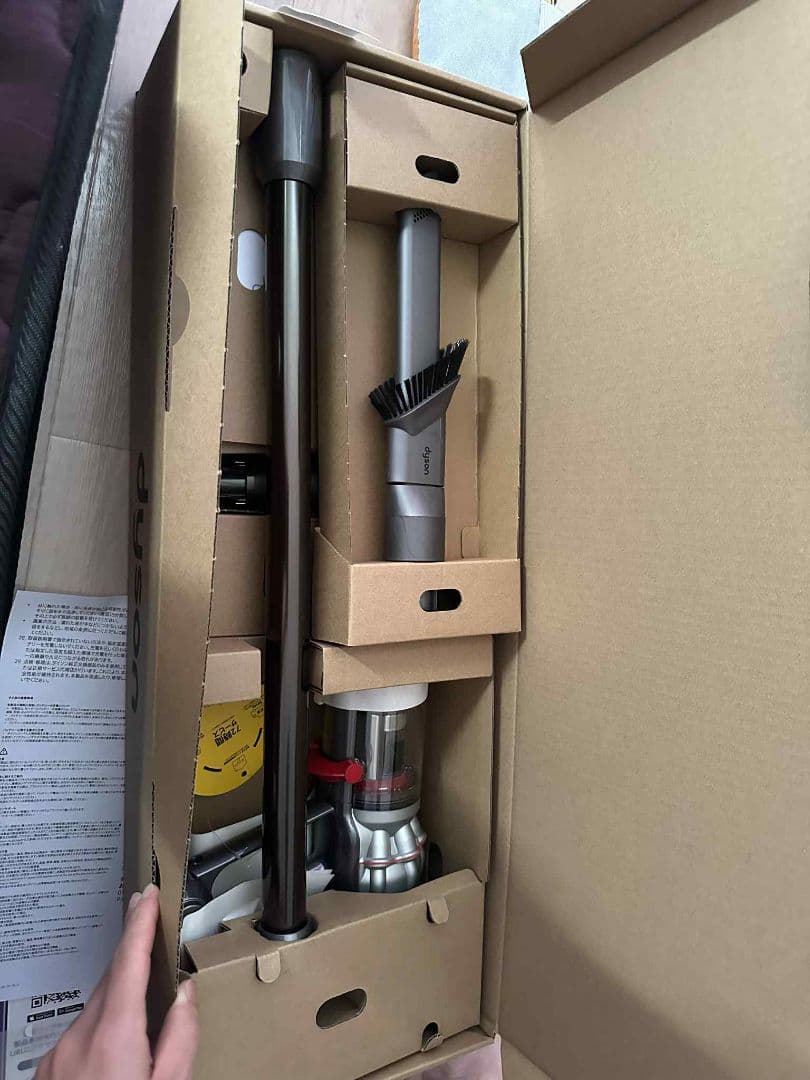 Dyson sv33 コードレス掃除機 未使用に近い! 値下げしました!
