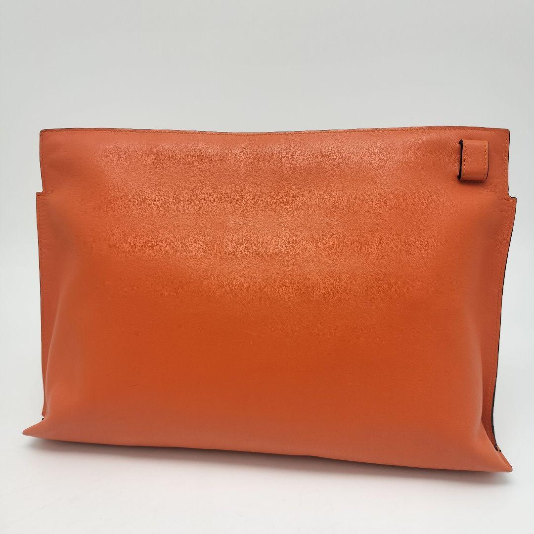 ゆたゆた　極美品✨ロエベ　クラッチバッグ　レザー