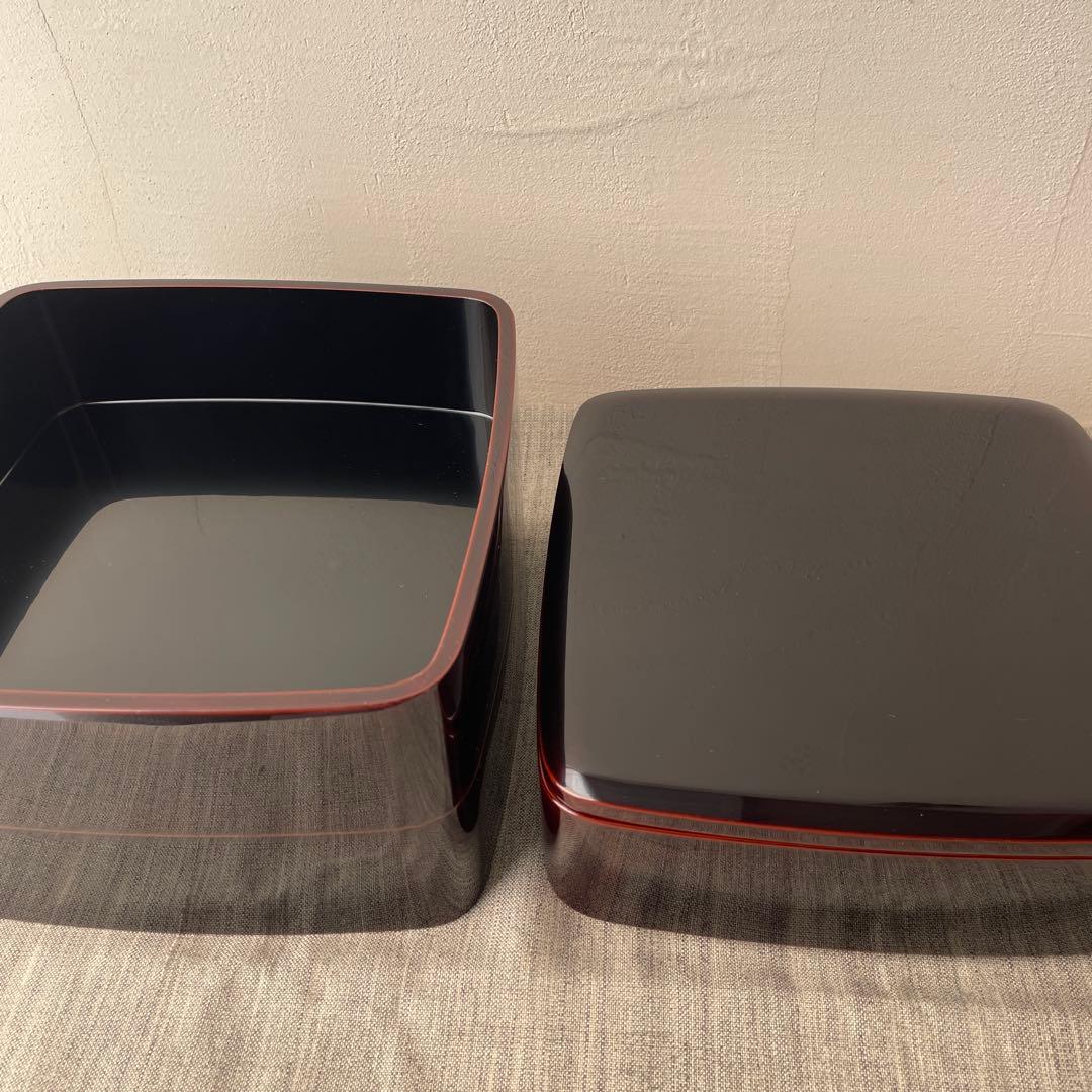 溜塗 木製 漆器 重箱 3段 19.5cm 黒　無地　胴張り