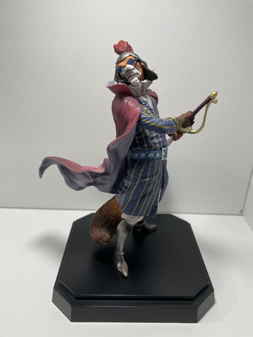 一番くじワンピース　ガルチューゾウの国 ネコマムシ　イヌアラシ　フィギュア