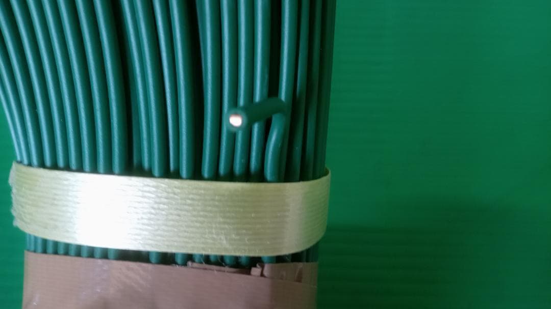 IVケーブル　205ｍ？　矢崎　No.420