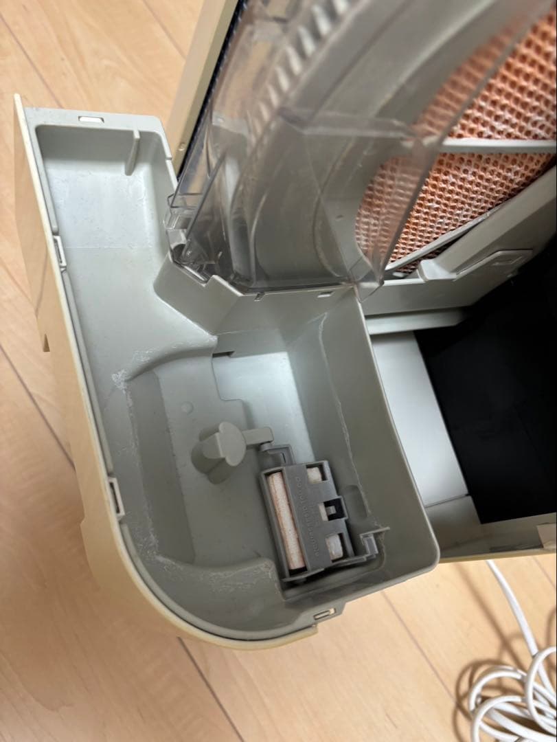 ダイキン クリアフォース MCZ70RKS-W 加湿機 除湿機 空気清浄機