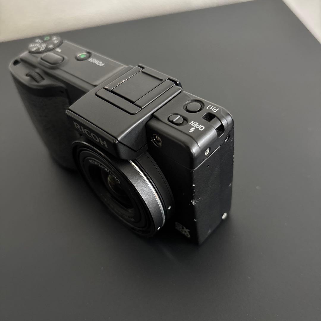 RICOH GX200（リコー GX200）