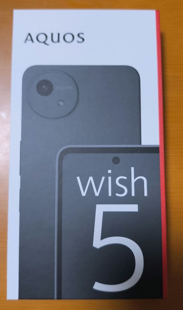 docomo AQUOS wish 5 SH-52Fブラック ホワイト