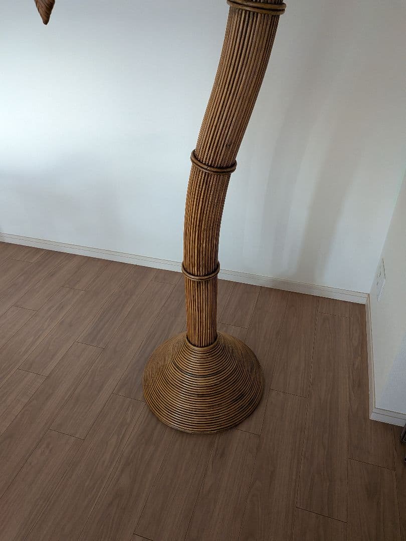 ラタン製ヤシの木置物