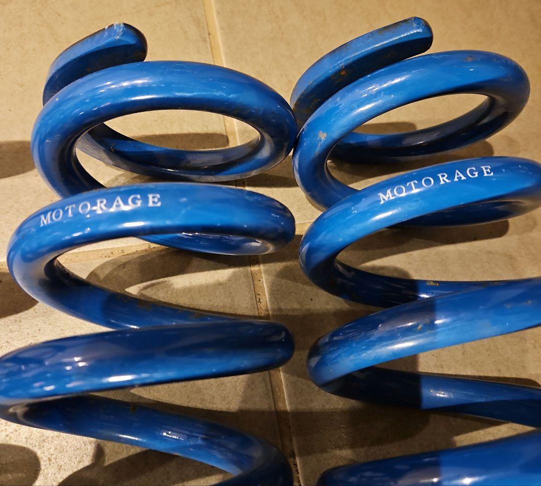 150プラド後期ガソリン車用 　　　　　　　モトレージ　前後スプリングセット