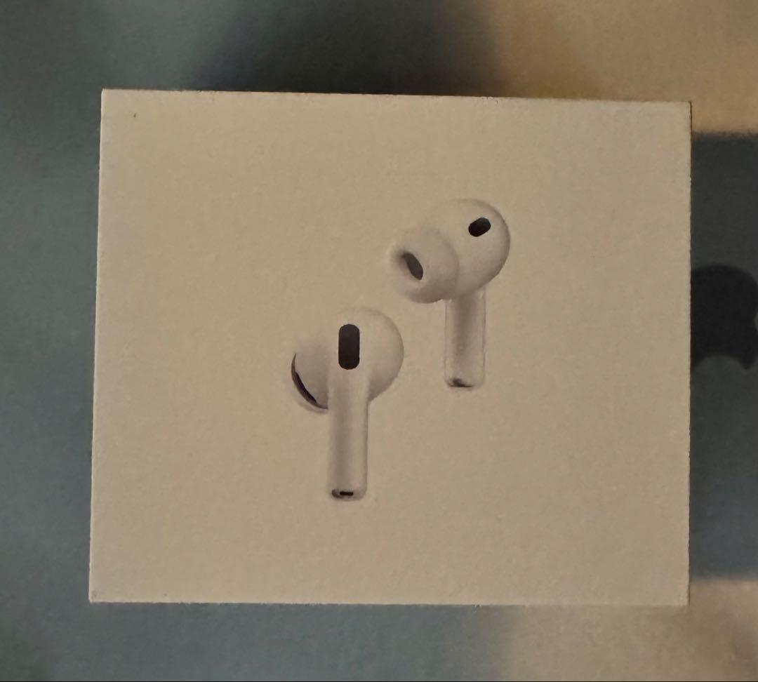 新型AirPods Pro 3 本体 充電ケース付き新品未使用未開封