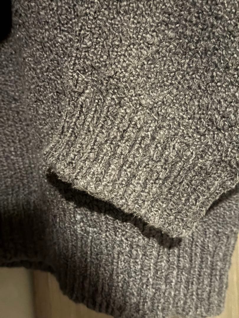 J*送様 Supreme Bouclé Small Box Sweater【お値