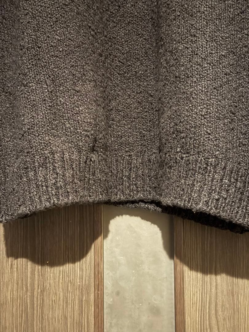 J*送様 Supreme Bouclé Small Box Sweater【お値