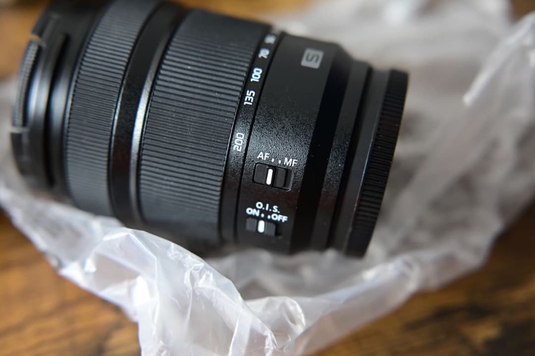 レンズ(ズーム) LUMIX S 28-200mm F4-7.1 MACRO O.I.S.