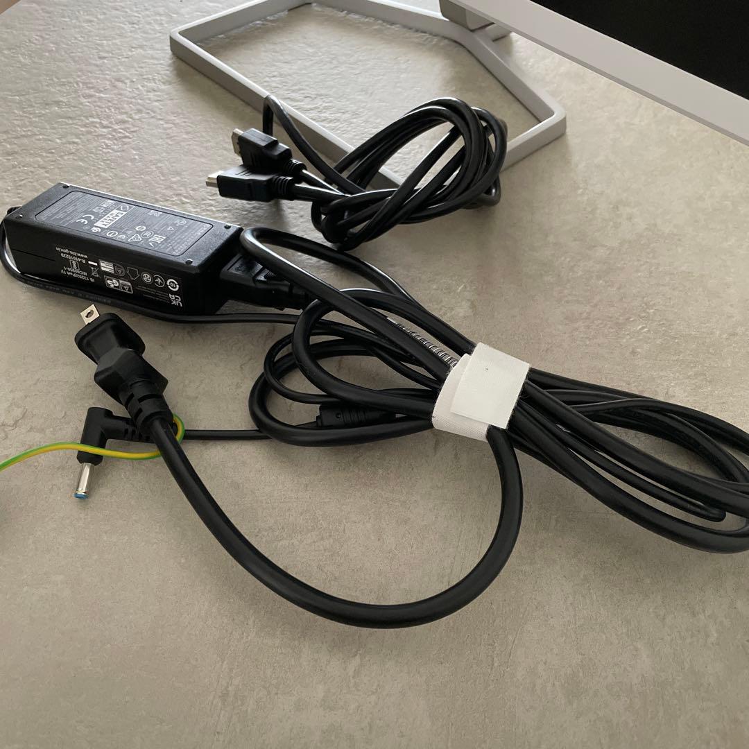 定価2.3万円　hpモニター　27インチ