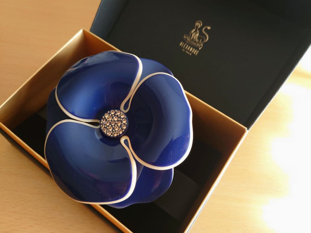 アレクサンドルドゥパリ カメリアバレッタ ネイビー×ベージュ 9cm