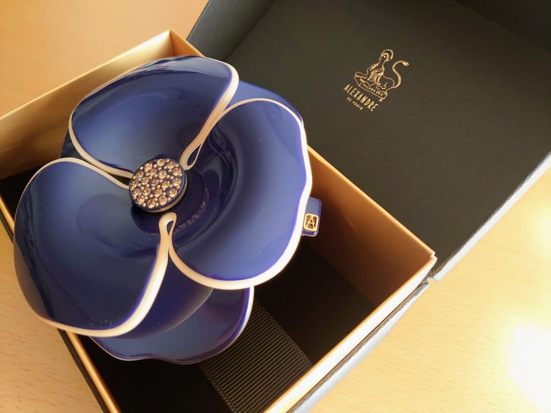 アレクサンドルドゥパリ カメリアバレッタ ネイビー×ベージュ 9cm