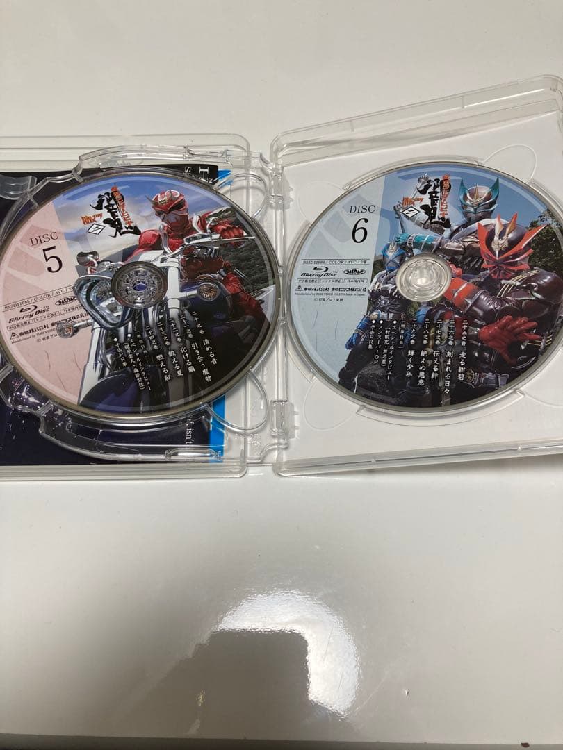 仮面ライダー響鬼(ヒビキ) Blu-ray BOX 2〈3枚組〉