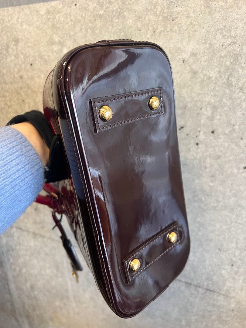 ルイヴィトン アルマBB ヴェルニグラデーション