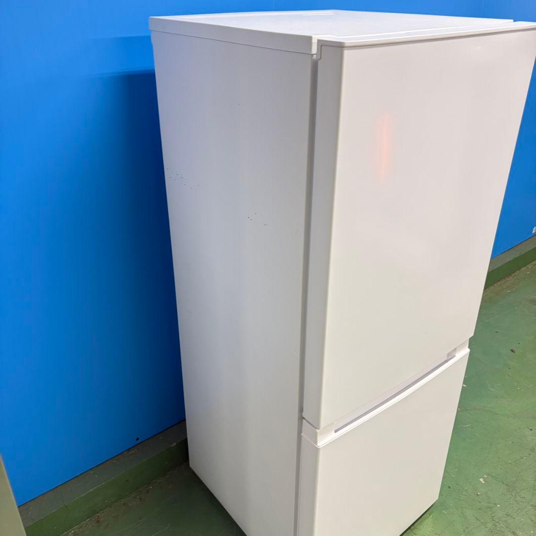 637 2023年製　冷蔵庫 100Ｌ強　小型　一人暮らし　右開き　2ドア　白色