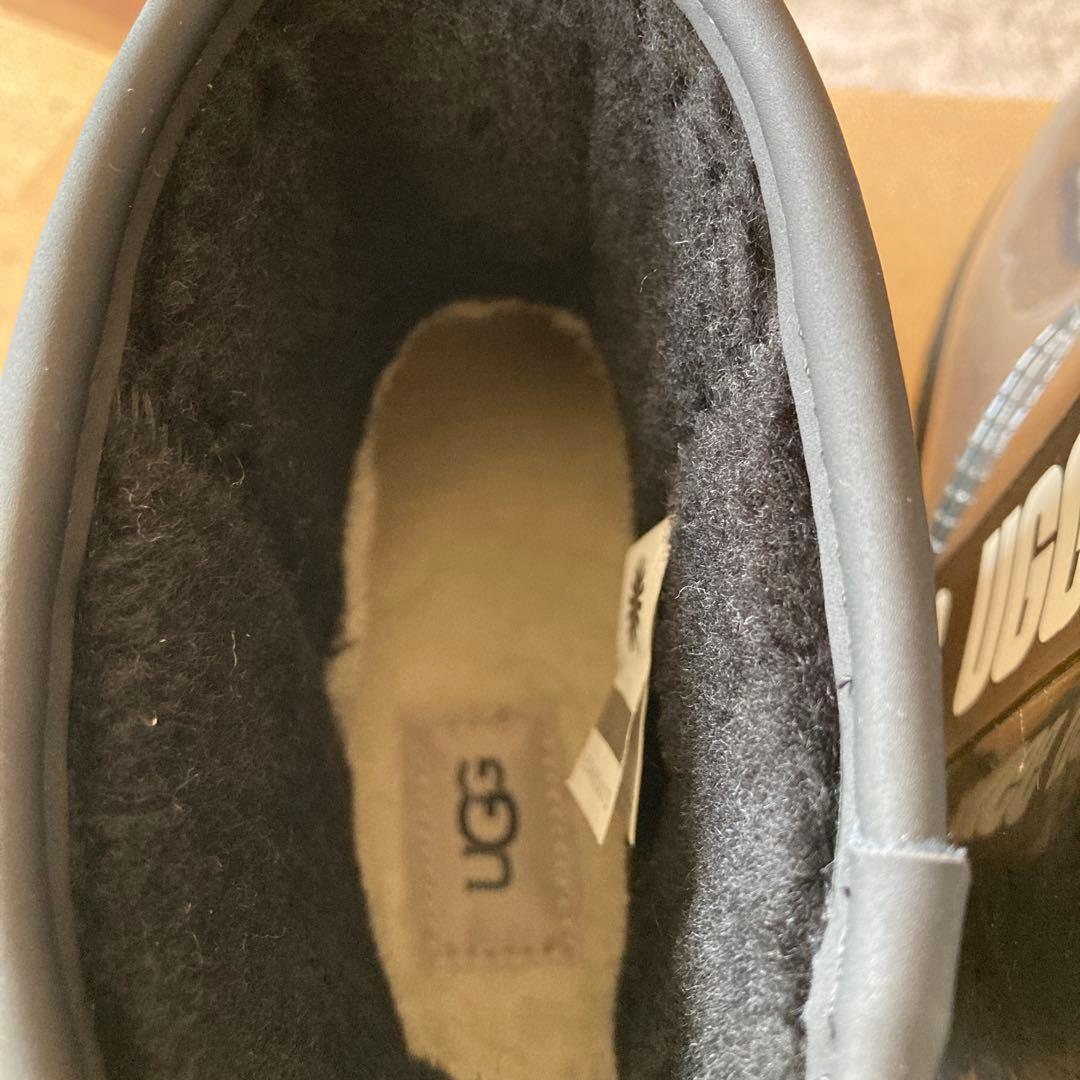 UGG ブラック レインブーツ ショート