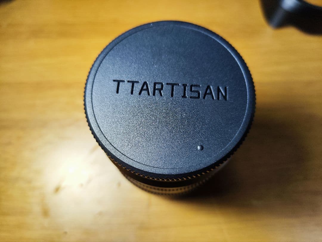 TTArtisan 75mm F2 Eマウント ※元箱付