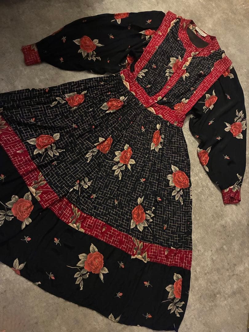 vintageアンティークローズドレスカネコイサオワンダフルワールドお好きにも