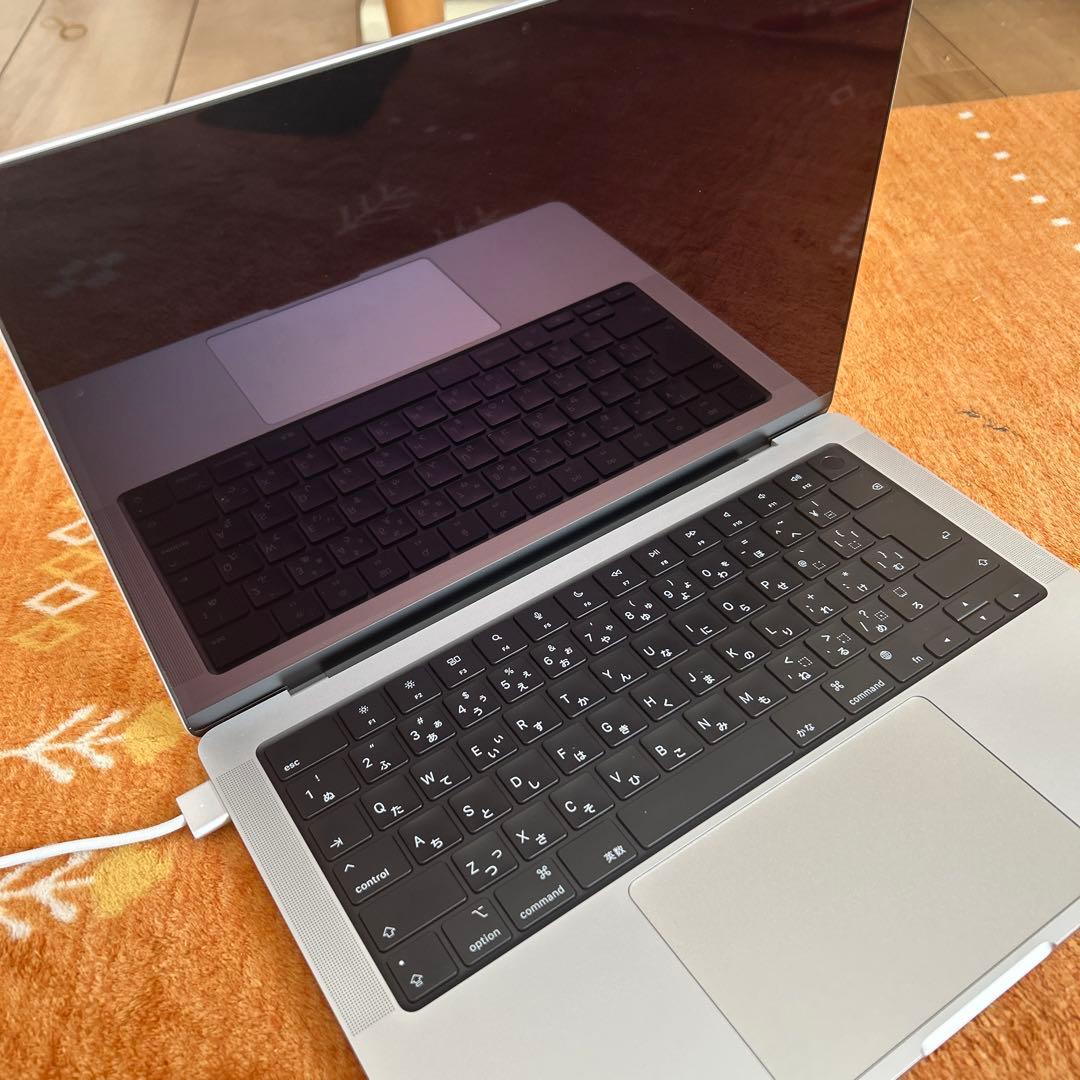 美品MacBook Pro 14㌅ M1 32GB 1TB 16core2021