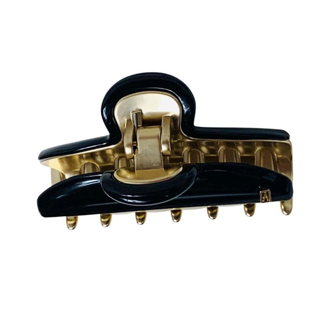 新品未使用品　Alexandre de paris　ヘアクリップ　M 黒✖️金