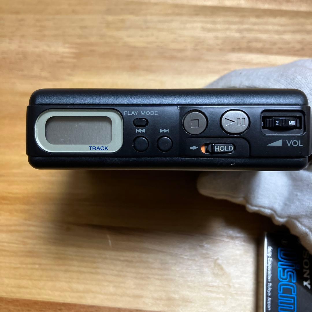 SONY D-82 ポータブルCDプレーヤー