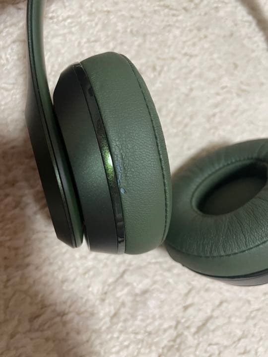 ヘッドホン beats solo2