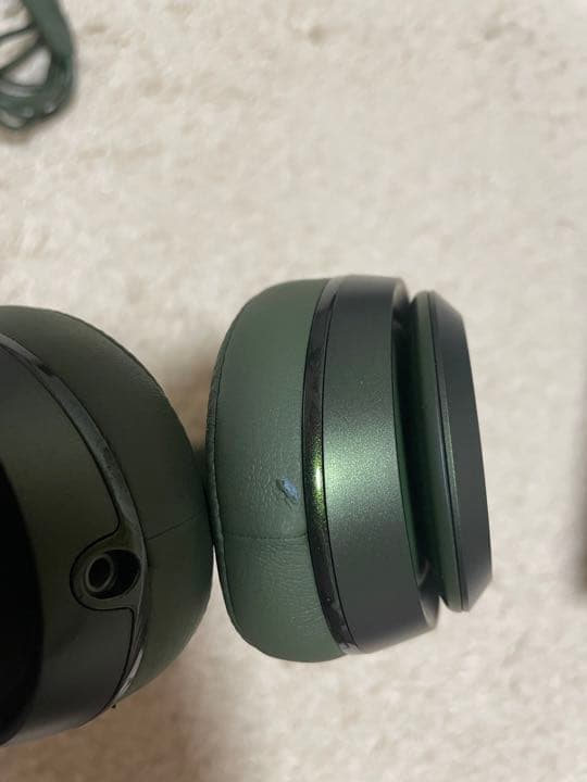 ヘッドホン beats solo2