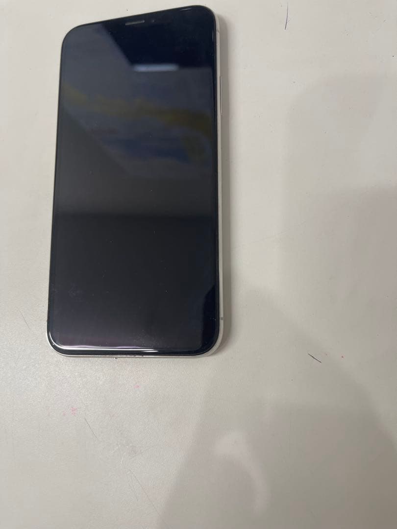 Apple iPhone X 256GB シルバー