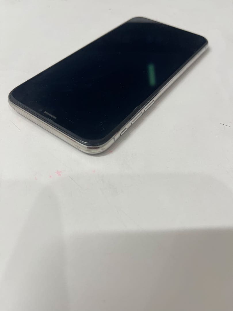 Apple iPhone X 256GB シルバー