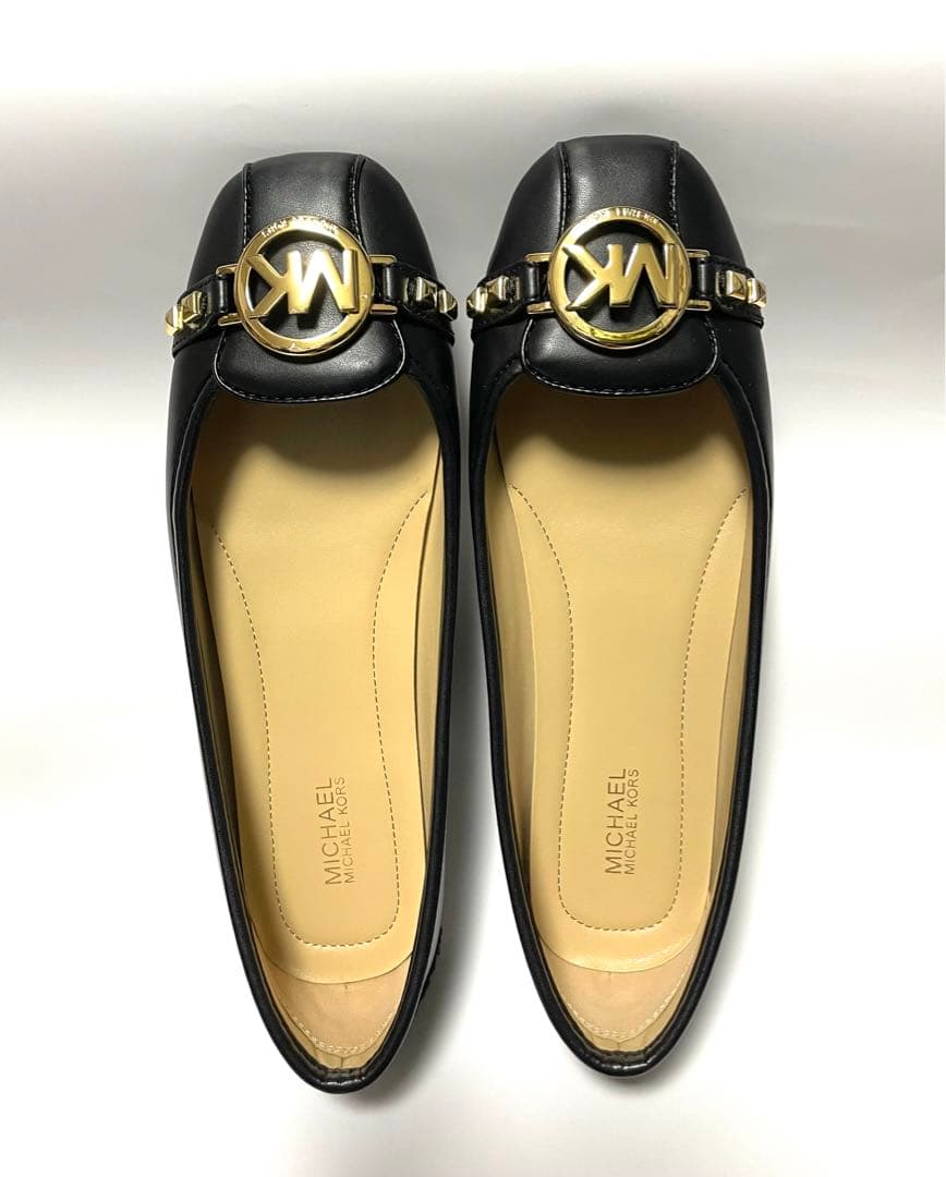 MICHAEL KORS 黒 レザー フラットシューズ モカシン