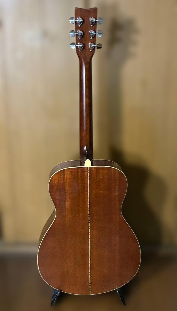 さ*く様 ★超美品！綺麗な音色激鳴り！ヤマハFG202　低弦高調整済　試聴音源有