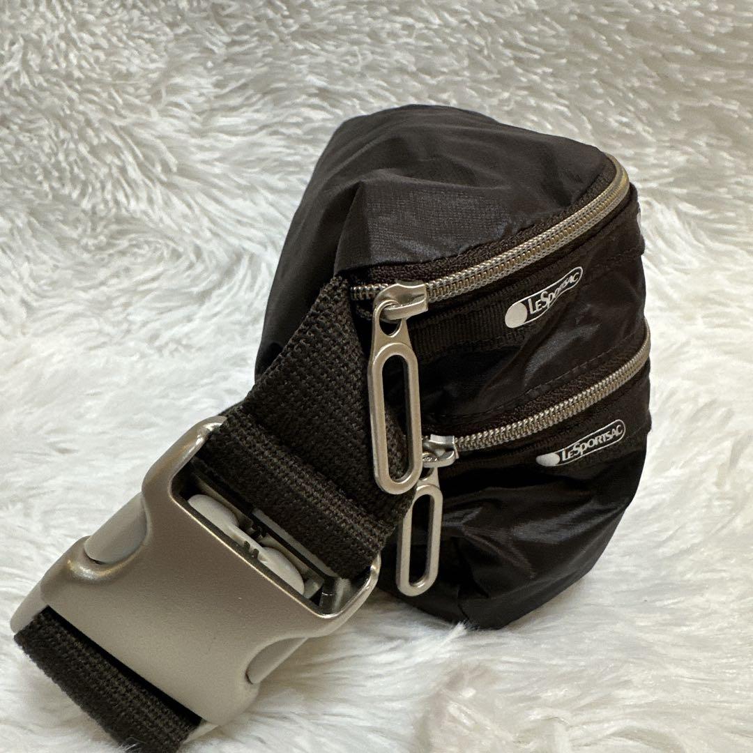 LeSportsac ボディバッグ エッセンシャル ブラウン系