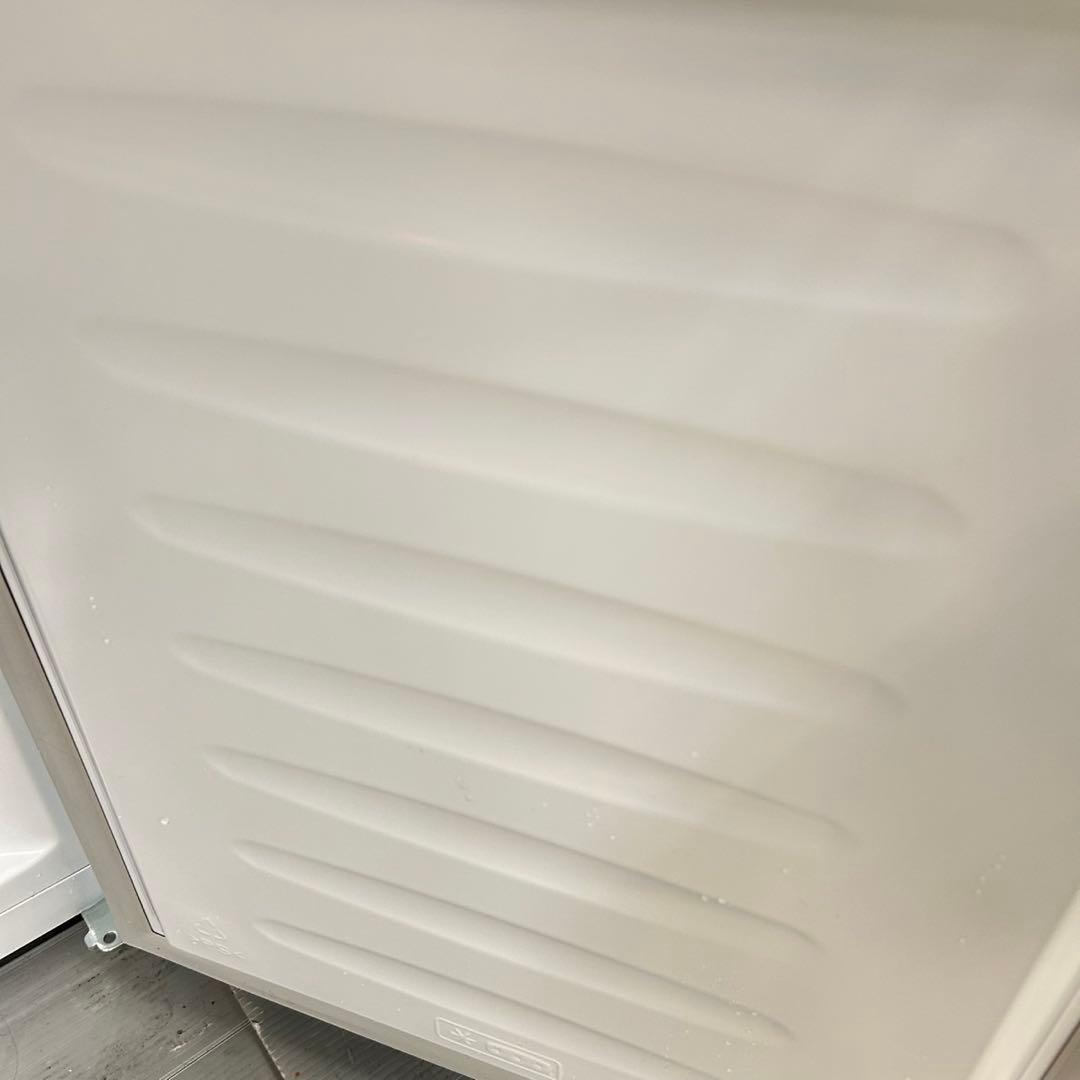 534 冷蔵庫　小型　200L弱　右開き　極美品　22年製　小型　洗濯機も有