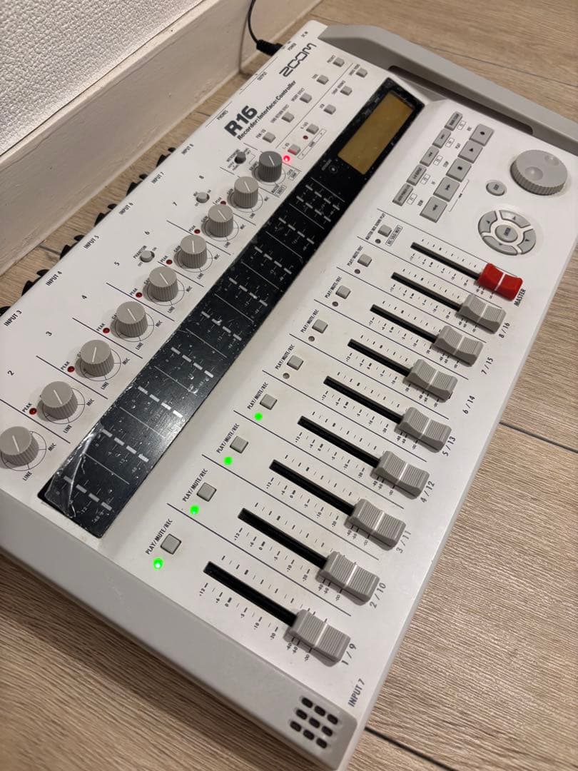 【送料込み】ZOOM R16 キャリング・ケース付き