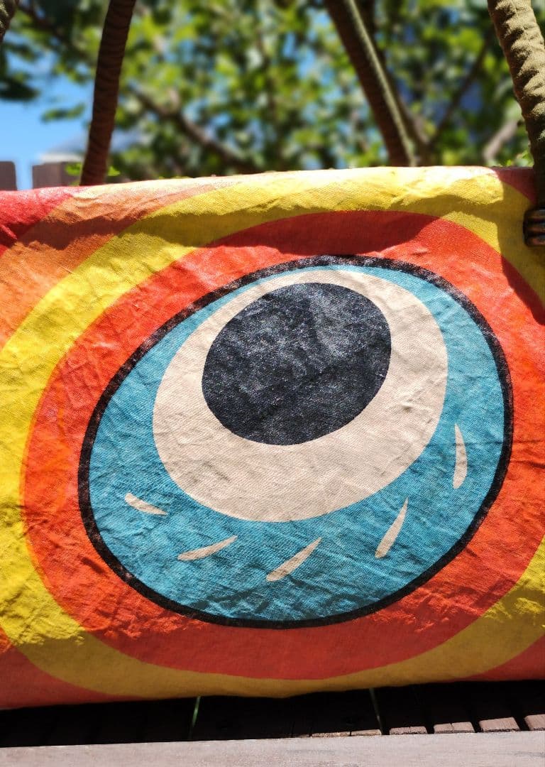 一閑張りバッグ（大）　鯉のぼり 幟旗　目　カラフル　草木染め　柿渋　ハンドメイド