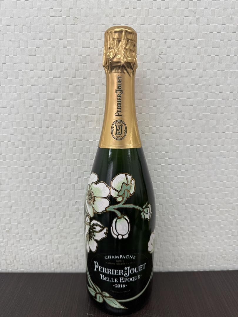 シャンパン ペリエ ジュエ ベル エポック 16年　750ml
