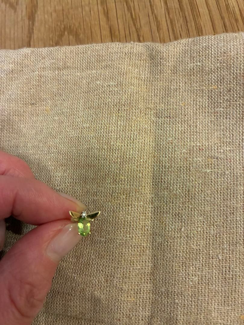 Bijou de Mミニミツバチピアス（BMEABEEPERY）