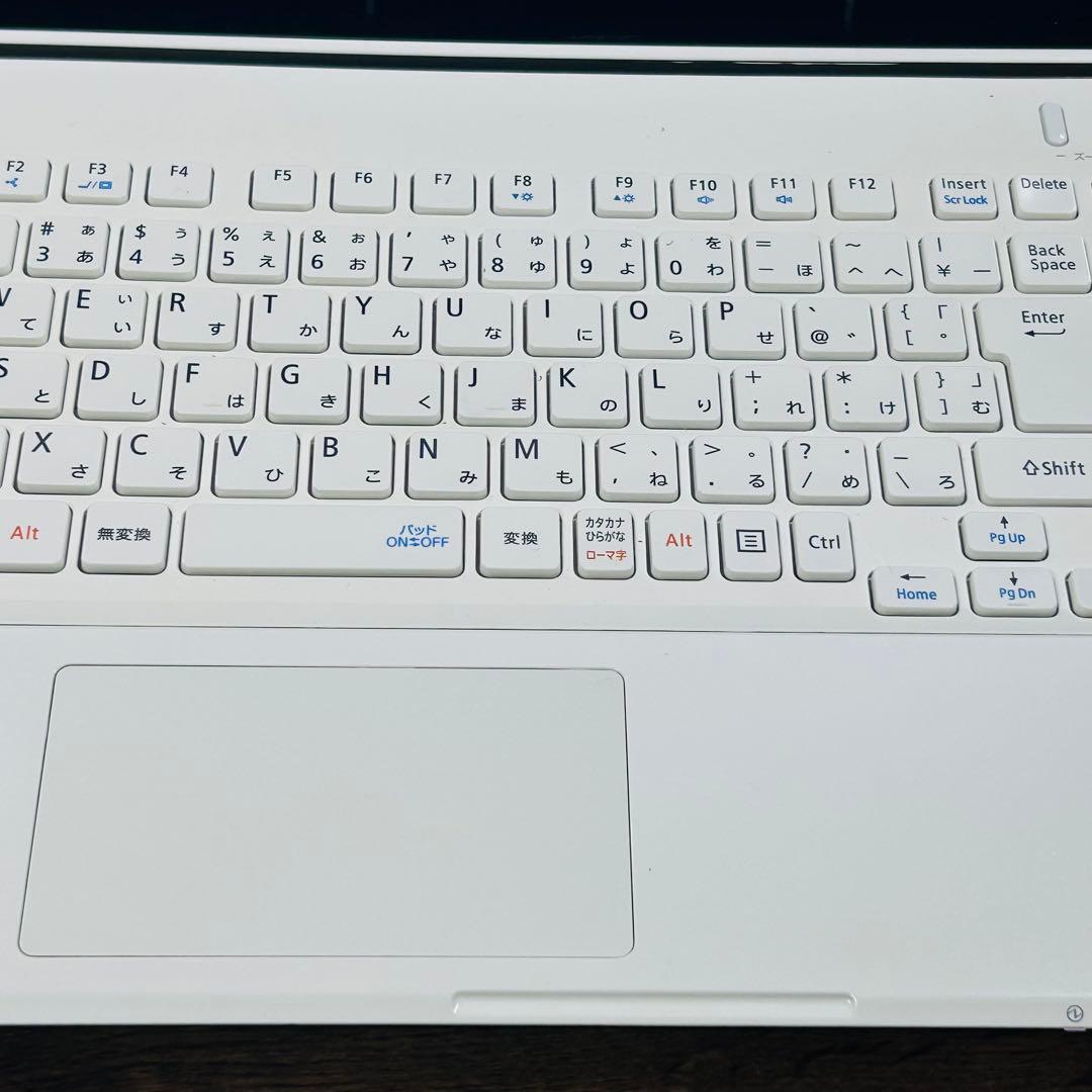 高性能i7/SSD256/8GB NECノートパソコン オフィス付きWin11