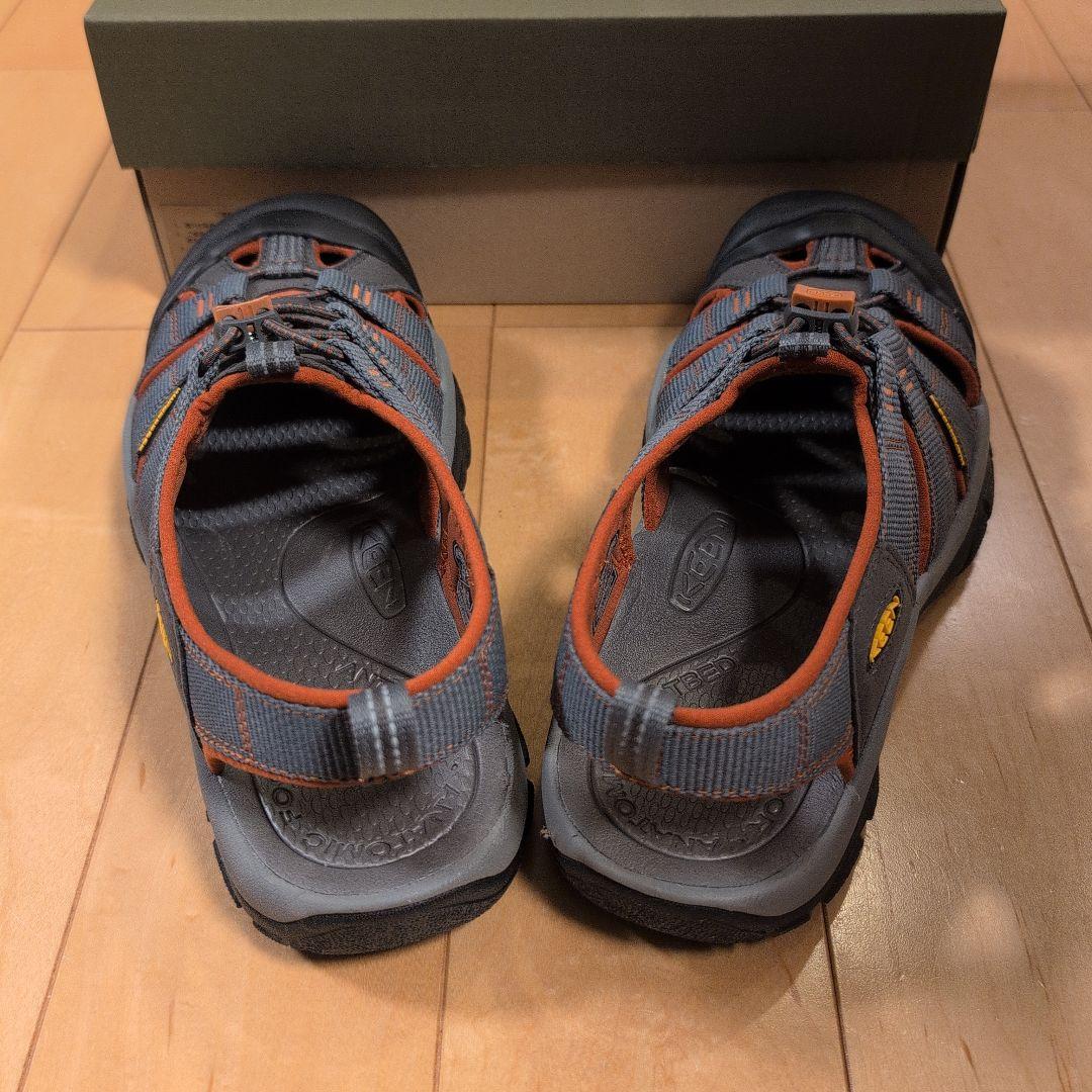 【新品未使用希少品】KEENキーン NEWPORT H2 ニューポートサンダル