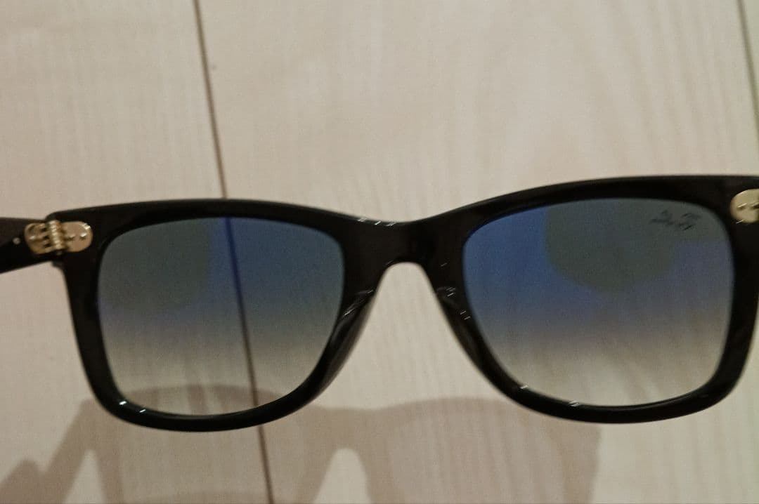 PIKO　Ray-Ban Wayfarer RB 2140-F サングラス